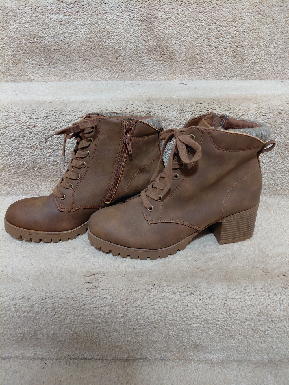 Time and Tru Brown Lace-Up Platform Ankle Boots - Picture 4 of 9